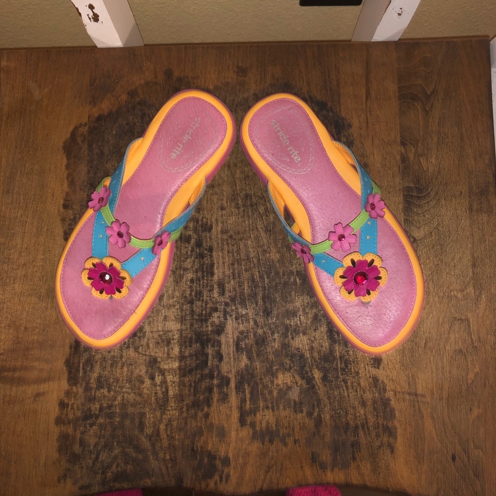 🔥FINAL PRICE REDUCTION🔥Stride rite Sandals